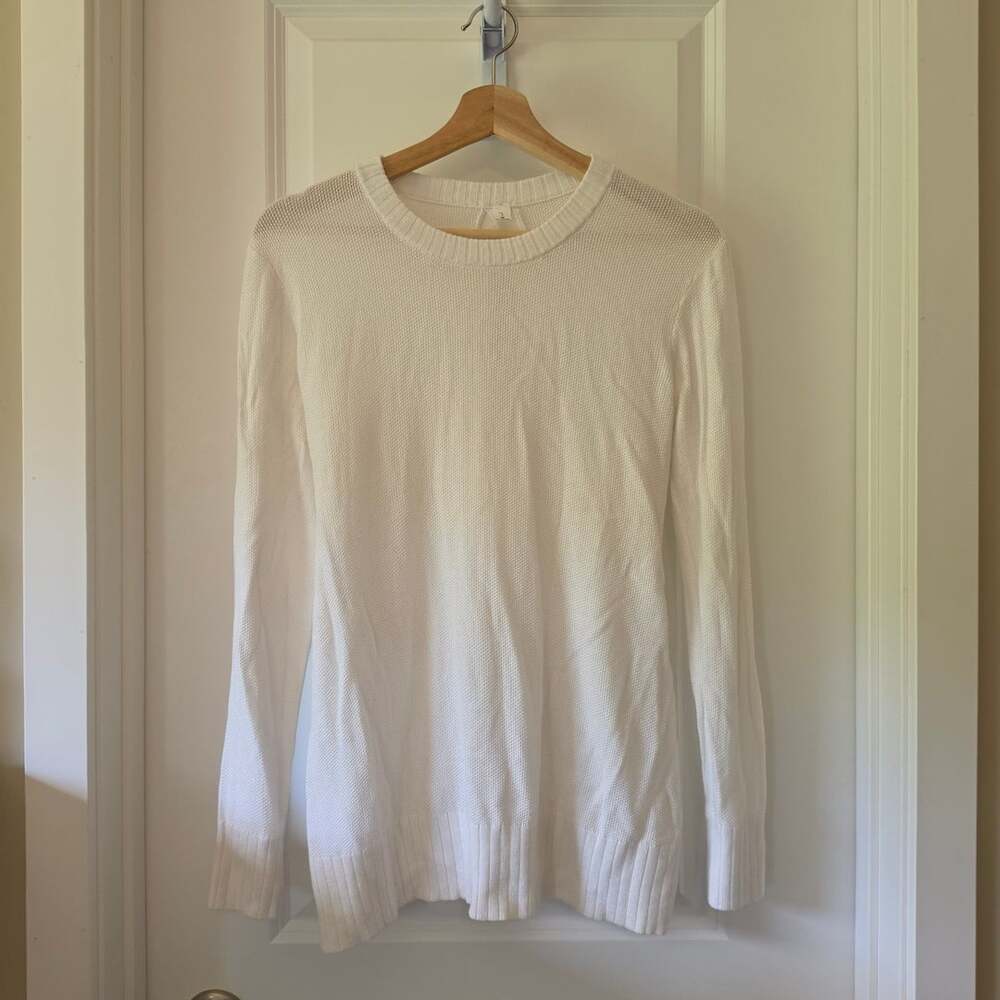 Lululemon Size 4 White Open Back Knit Sweater Pullover Balletcore Athleisure